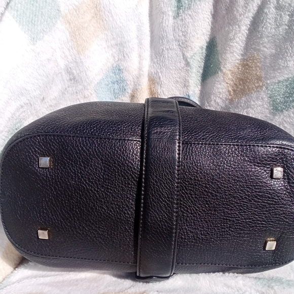 Isaac Mizrahi Black Leather Bag - Picture 14 of 14